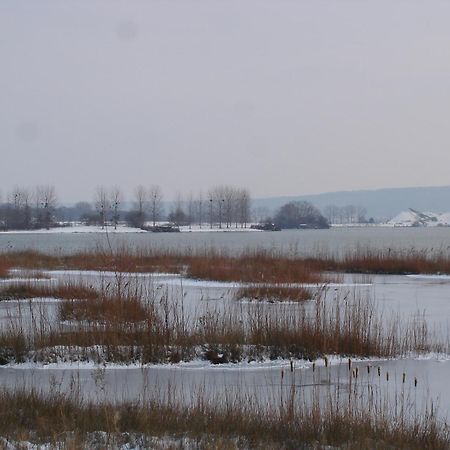 Chambres D'Hotes Au Temps Des Cerises Jumièges Exteriör bild