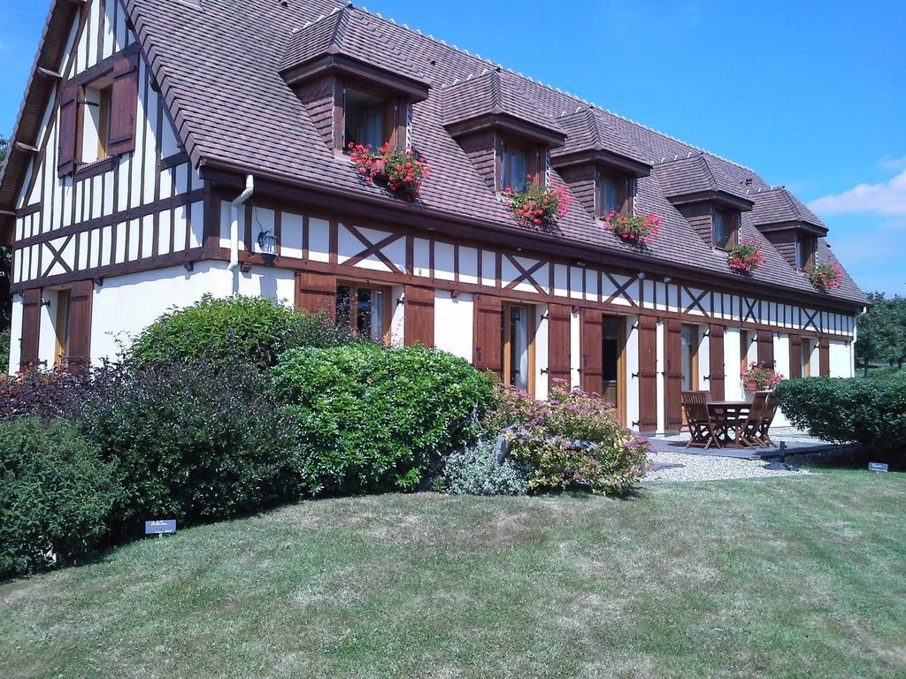 Chambres D'Hotes Au Temps Des Cerises Jumièges Exteriör bild